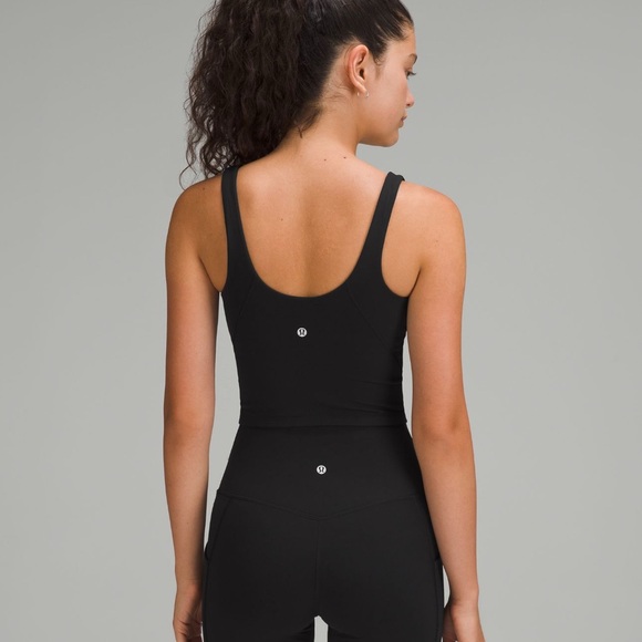 NWT lululemon Align tank A/B Cup Black size 4 - Picture 2 of 5